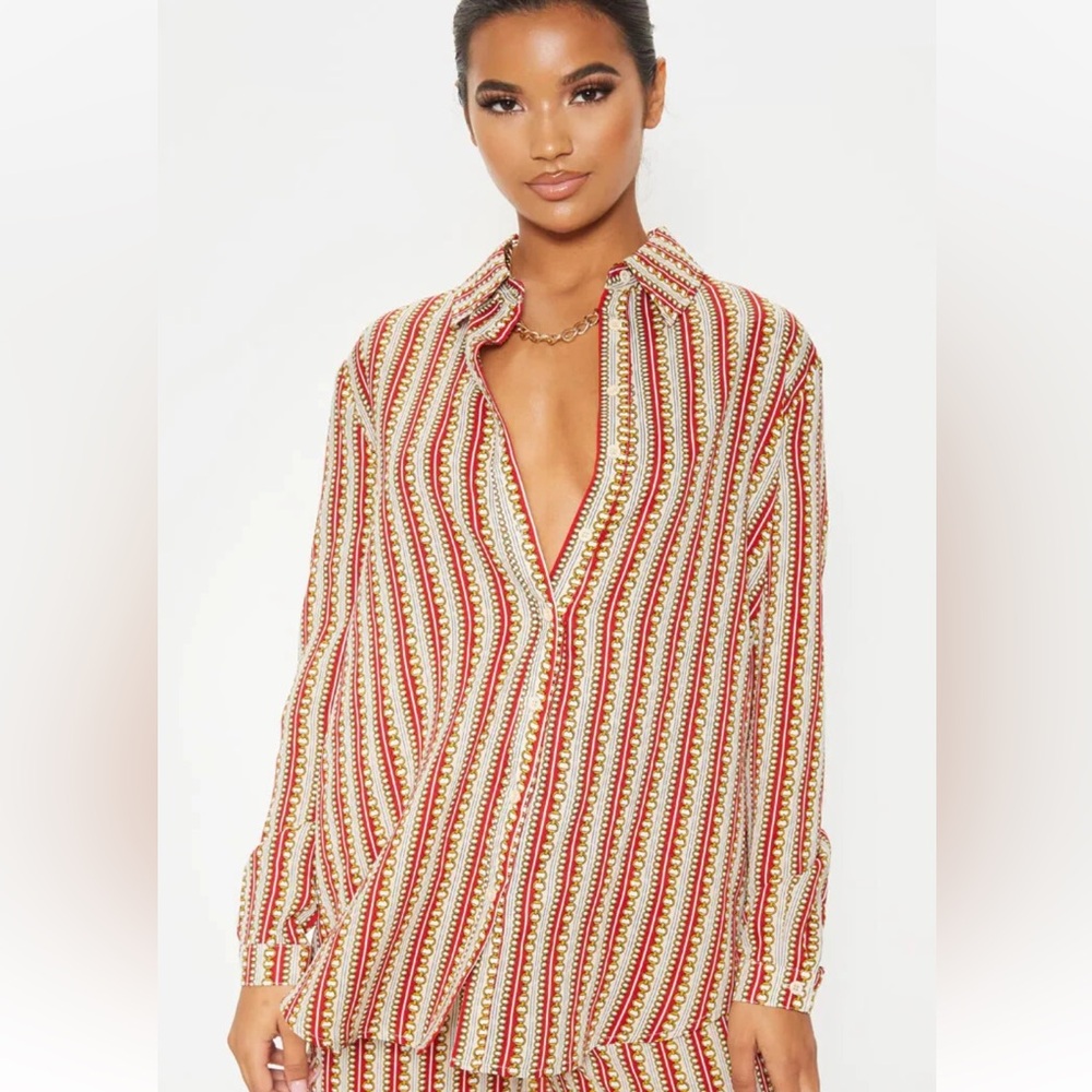 Prettylittlething Red Chain Print Oversized Button Down Blouse Shirt Sz 6 View 3